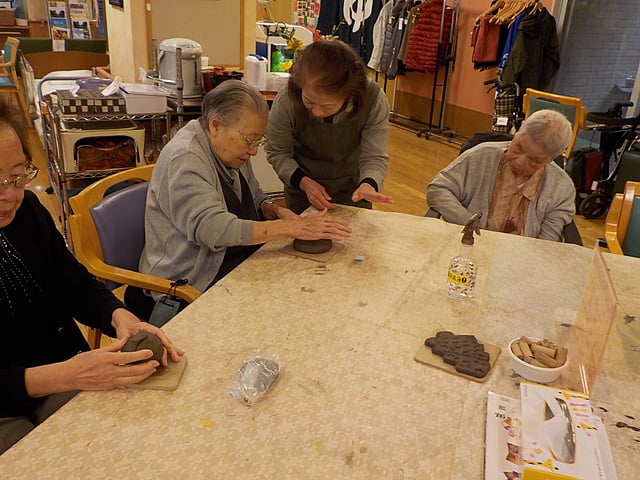 陶芸クラブ、楽しみました！