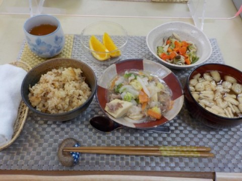 だんち特製、豚肉と白菜の炒め煮です！