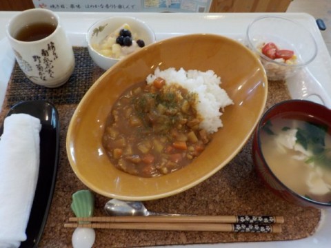 タガヤセ特製、シーフードカレーです！