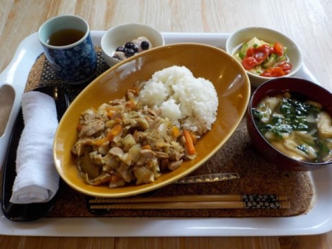 タガヤセ特製、回鍋肉丼です！