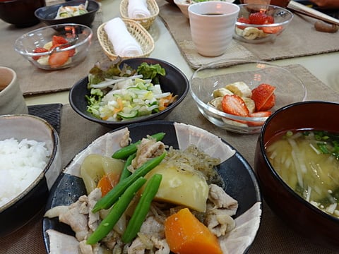 だんちデイのおふくろの味「肉じゃが」です！