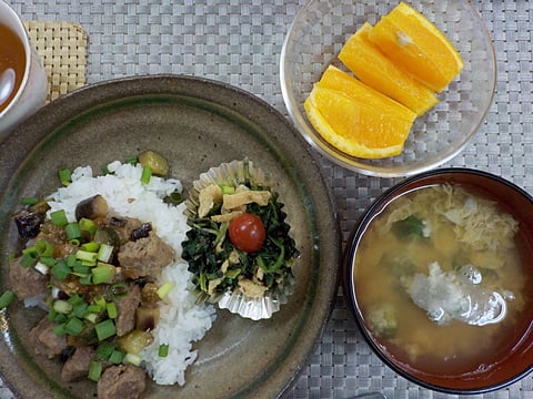 だんちデイ特製、サイコロステーキ丼です！