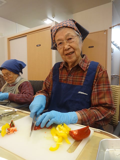 華麗な包丁さばき！