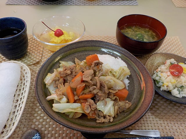 だんち特製、生姜焼き丼です！