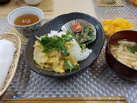 だんち特製、親子丼です！