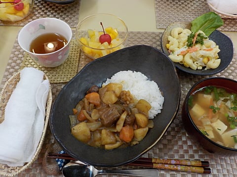 だんち特製、牛コロカレーです！