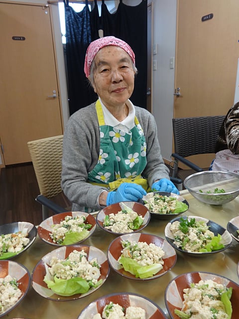 丁寧に・・盛り付け！