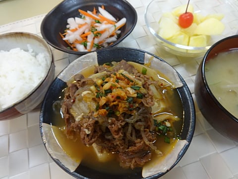 キムチ牛肉豆腐・・定食！