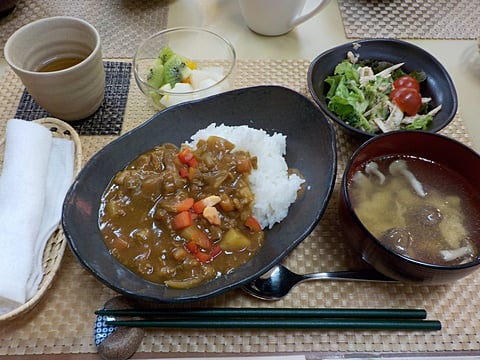 本日のランチ、シーフードカレーです！