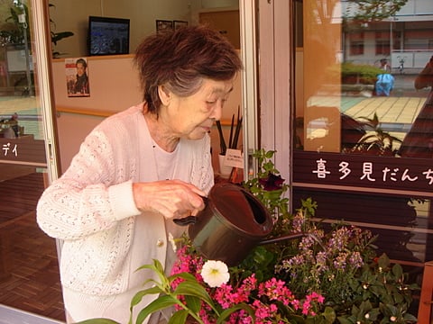 お花を育てましょう♪