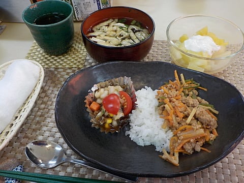 チンジャオロースー丼！