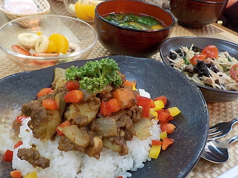 大人の刺激、豆入りキーマカレーです！