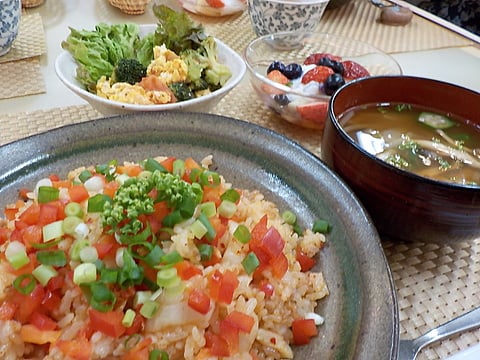 ちょっと刺激的な、キムチ炒飯です！