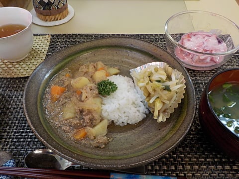 だんち特製、肉じゃがです!