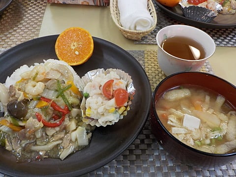 魚介たっぷり海鮮あんかけ丼♡