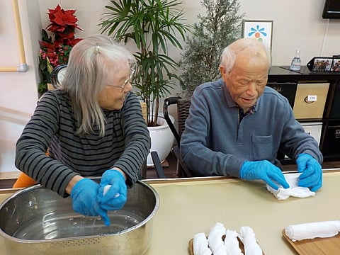 食事準備も抜かりなく・・・