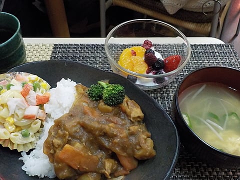 だんち特製、お肉たっぷりカレーです！