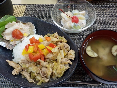 豚の生姜焼き定食♪