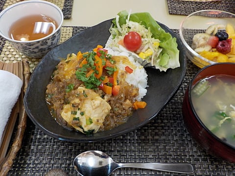 だんち特製、マーボー豆腐丼です！