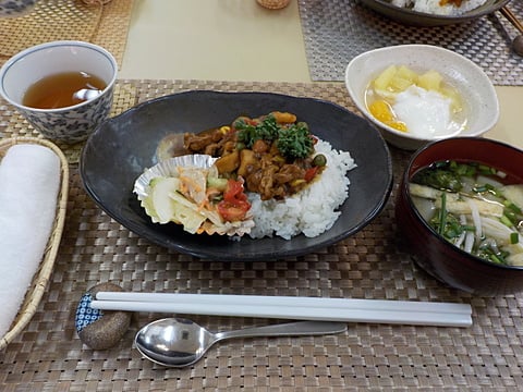 だんち特製、海鮮カレーです！