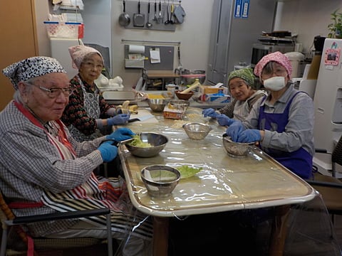 今日も美味しく作りますよ！