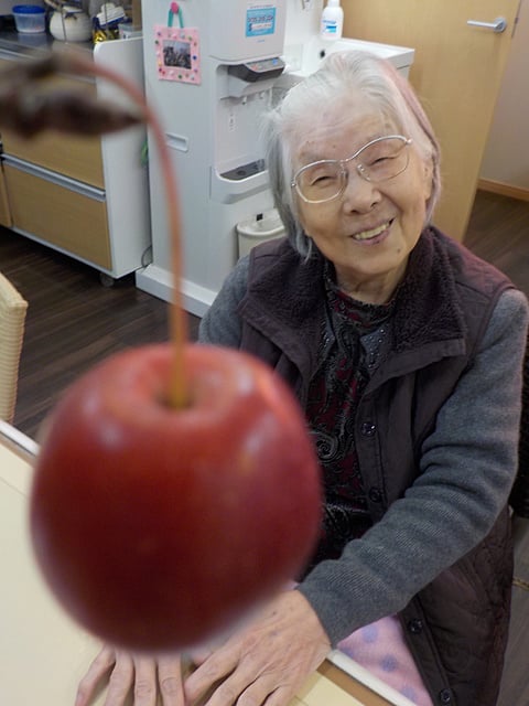 リンゴと思いきやヒメリンゴ♡