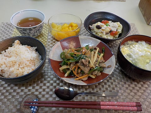 だんちデイ特製、青椒肉絲です！