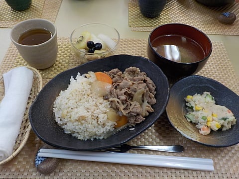 だんち特製、スタミナ牛丼です！