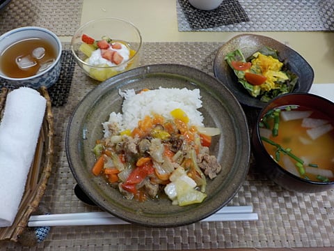 海鮮中華丼です！