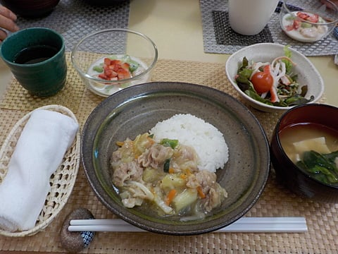 豚肉と白菜のうま煮丼です！