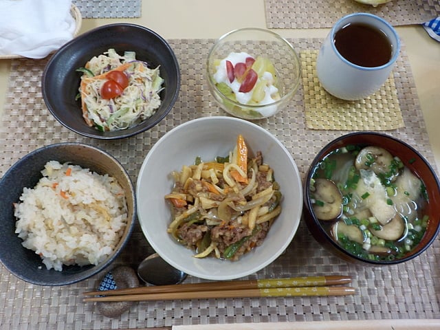 今日も美味しいだんちのご飯