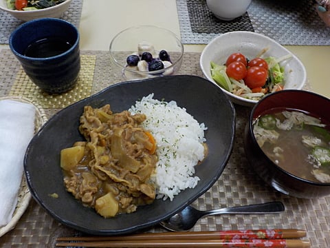 だんち特製、シーフードカレーです！