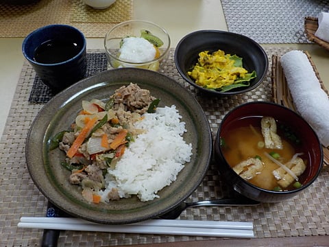 だんち特製、豚の生姜焼き丼です！