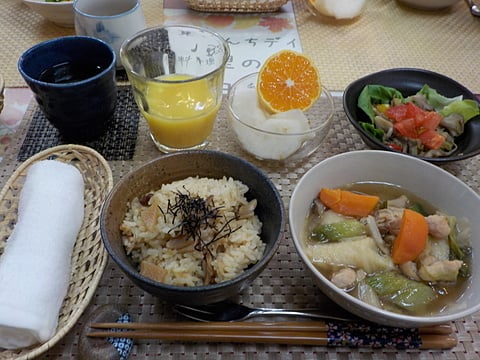 郷土料理秋田編、きりたんぽです！