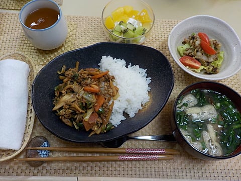 だんち特製「回鍋肉丼」です！