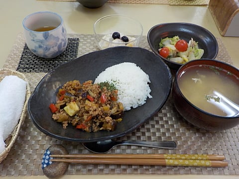 だんち特製「麻婆茄子丼」です！