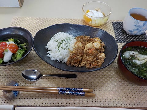 だんち特製、麻婆豆腐丼です！