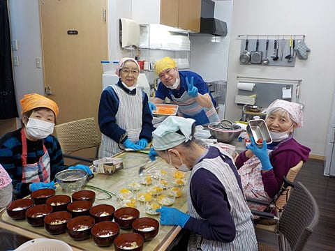 みなさんで美味しく作ります！