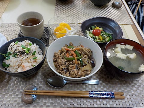 だんち特製、ひき肉とナスのみそ炒めです！