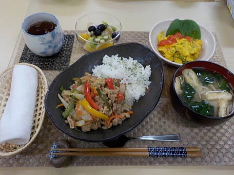 だんち特製、豚の生姜焼き丼です！