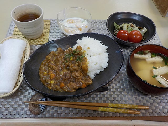 だんち特製、シーフードカレーです！